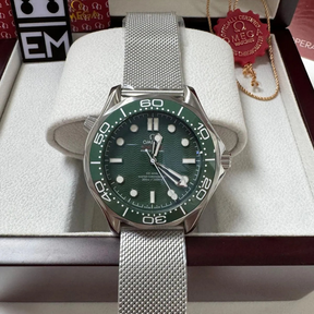 Omega Seamaster “Diver 300M” Green/Mesh Bracelet