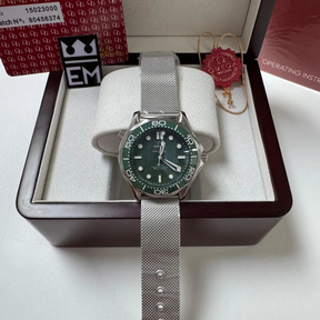 Omega Seamaster “Diver 300M” Green/Mesh Bracelet